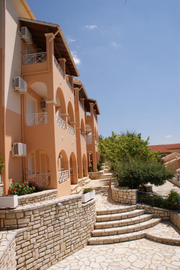 View Luxury Barbati